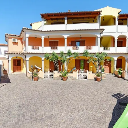 Apartment La Corte Di Anastasia Torpe